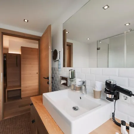 Wellness Panorama Alpin - Im Pitztal Aparthotel 4*