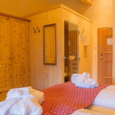 Wellness Panorama Alpin - Im Pitztal Aparthotel Jerzens