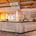 Wellness Panorama Alpin - Im Pitztal מלון דירות 4*