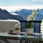 Wellness Panorama Alpin - Im Pitztal מלון דירות 4*