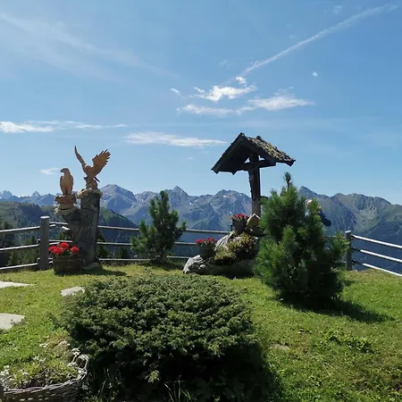 アパートホテル Wellness Panorama Alpin - Im Pitztal