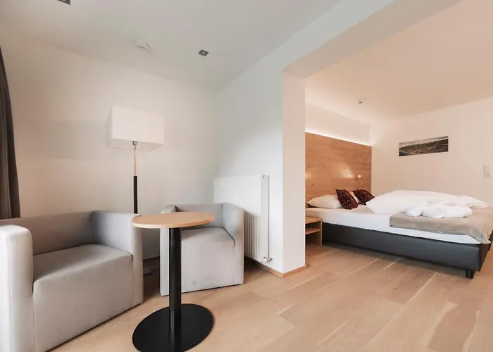 Wellness Panorama Alpin - Im Pitztal Hotel apartamentowy 4*